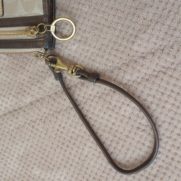 Coach Poppy Tan, Brown and Gold Signature Wristlet - Picture 7 of 13